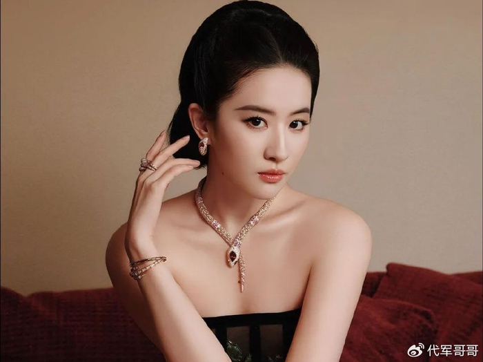 中国美女排行榜前十名_2025年中国美女排行榜_东方美学代表女性