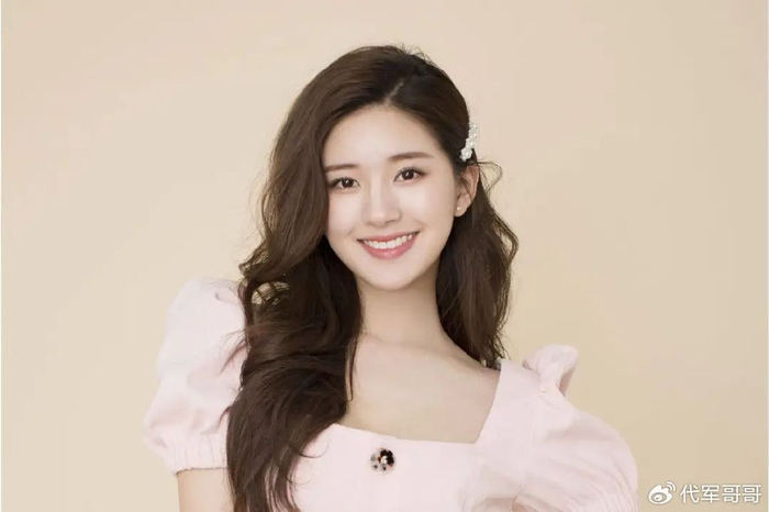 2025年中国美女排行榜_东方美学代表女性_中国美女排行榜前十名