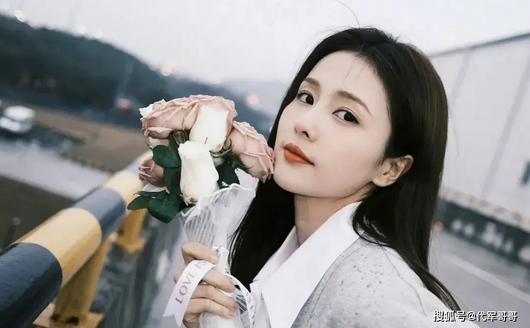 中国美女排行榜前十名_东方美学代表女性_2025年中国美女排行榜