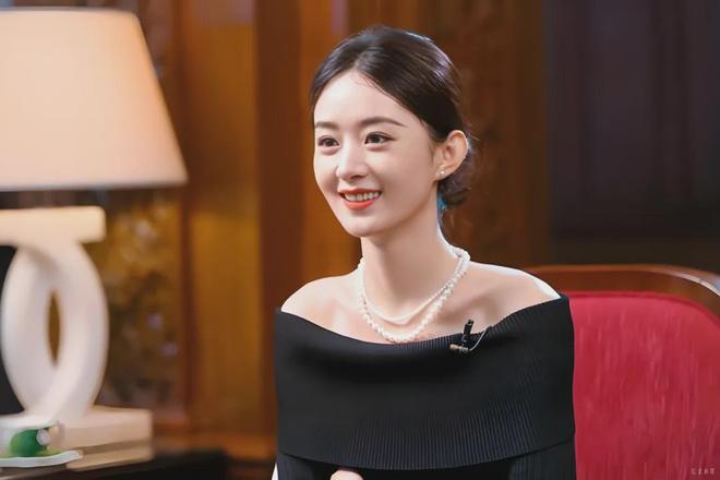 东方美学与西方骨相融合美女_2025年中国美女排行榜_中国美女排行榜前十名