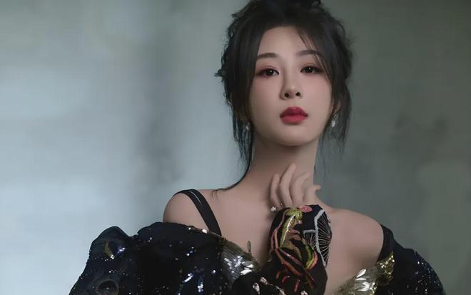 2025年中国美女排行榜_东方美学与西方骨相融合美女_中国美女排行榜前十名