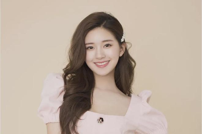 2025年中国美女排行榜_东方美学与西方骨相融合美女_中国美女排行榜前十名