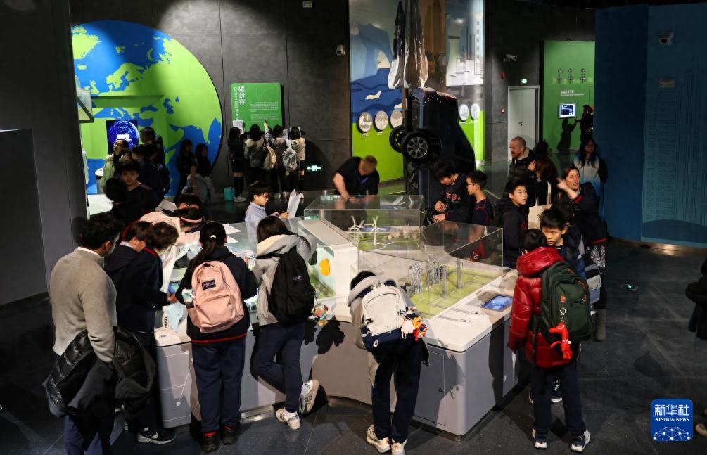 上海科技馆春节期间开放_科技馆地址_上海科技馆升级改造