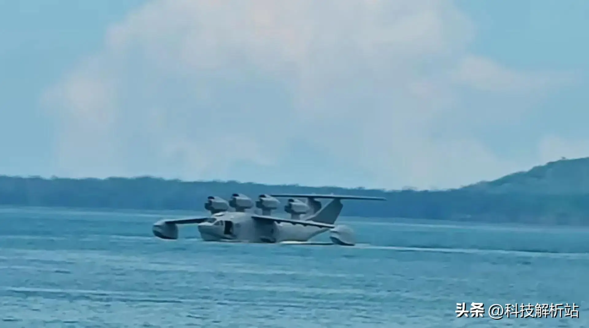 中国神秘飞行器_地效飞行器视频_地效飞行器