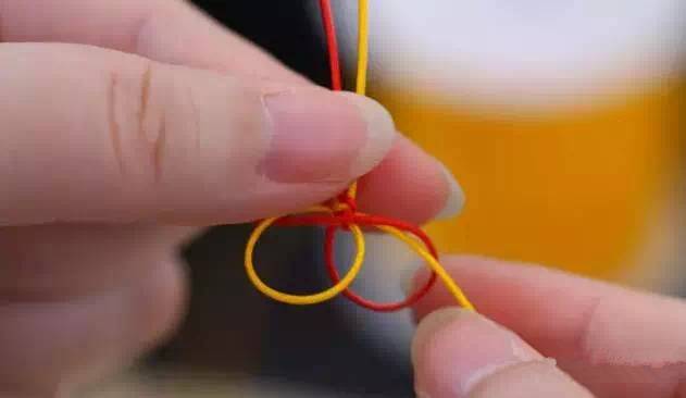 珠宝编绳手链 本命年红绳转运珠 金刚结凤尾结吉祥结万字结团锦结平结_手链打结方法 教法