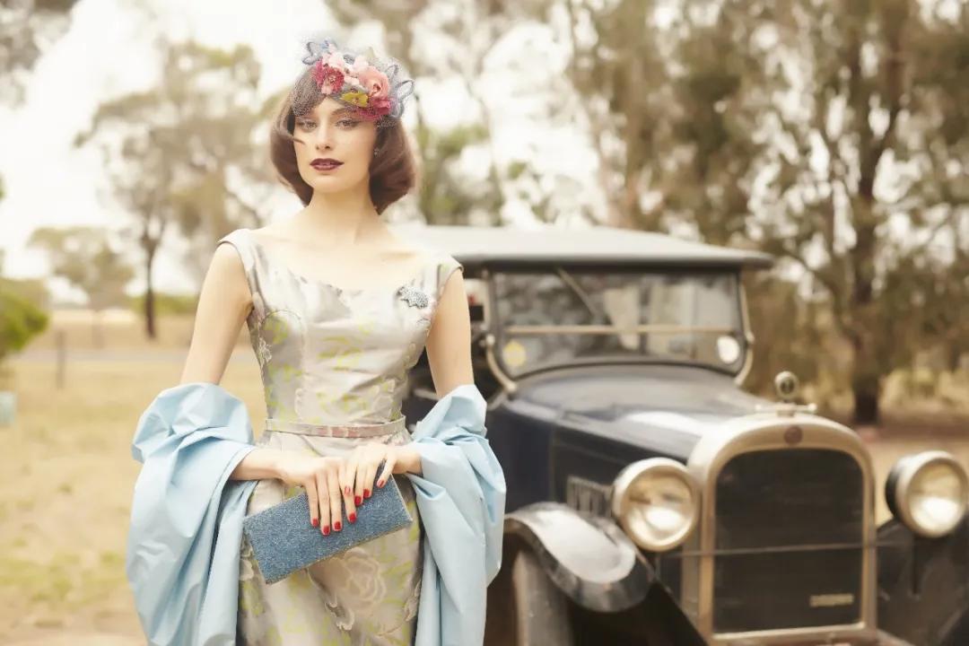 时尚先锋香奈儿 电影下载_时尚电影推荐_职场穿搭灵感