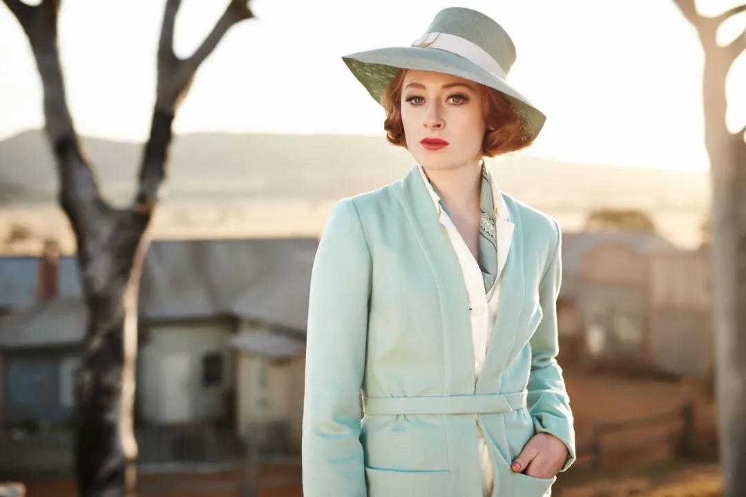 时尚先锋香奈儿 电影下载_职场穿搭灵感_时尚电影推荐