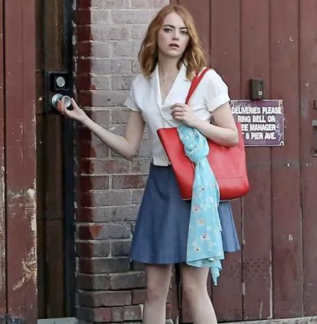 时尚电影推荐_职场穿搭灵感_时尚先锋香奈儿 电影下载