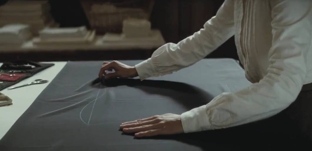 时尚先锋香奈儿 电影下载_法国电影时尚先锋香奈儿_香奈儿生平事迹