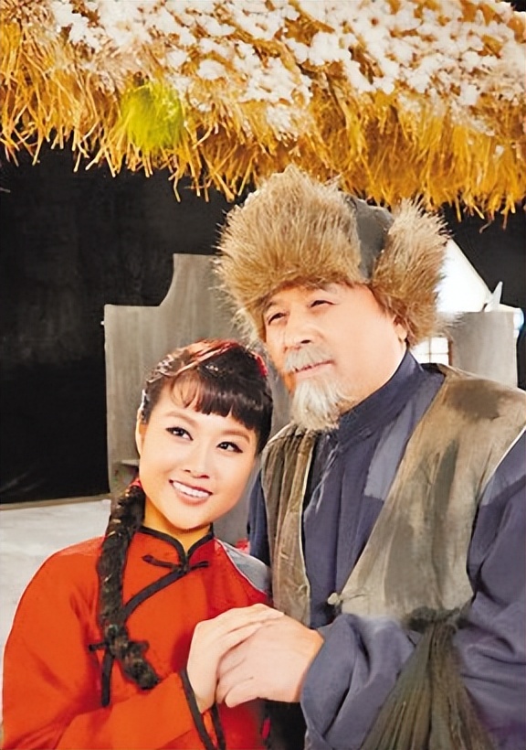 毕福剑饭局事件_毕福剑饭局视频资源_毕福剑主持生涯