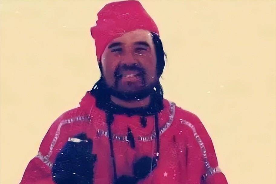 毕福剑饭局视频资源_毕福剑消失8年后现身香港小剧场_毕福剑变卖字画800元被质疑