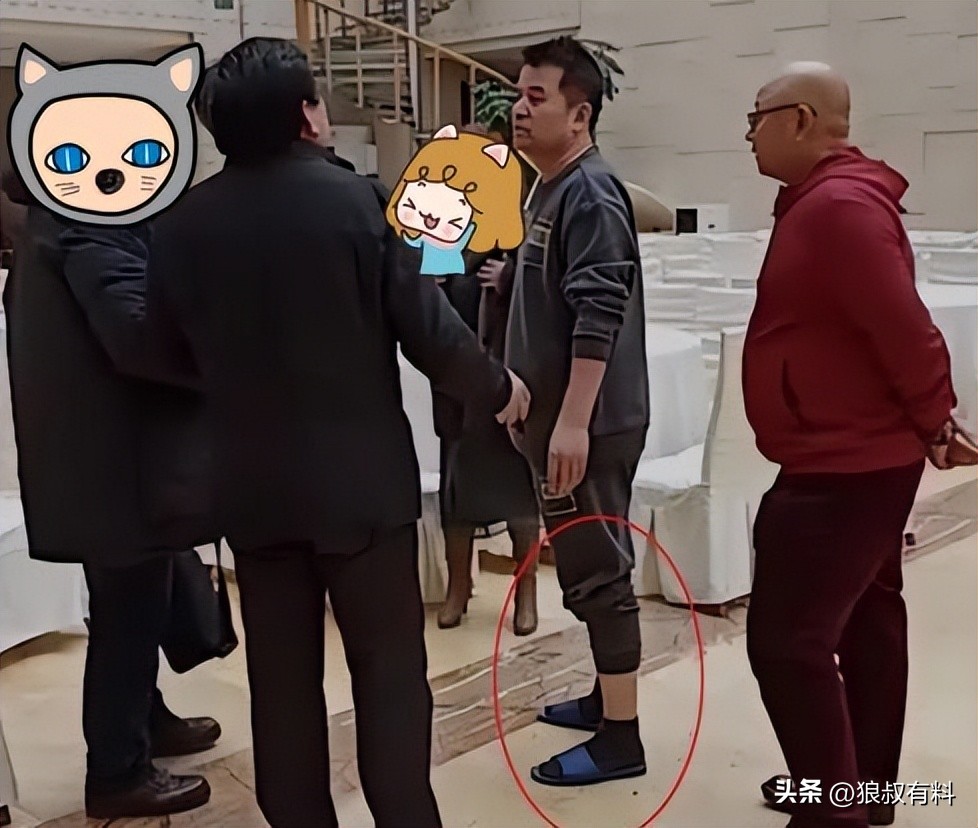 毕福剑饭局视频资源_毕福剑变卖字画800元被质疑_毕福剑消失8年后现身香港小剧场