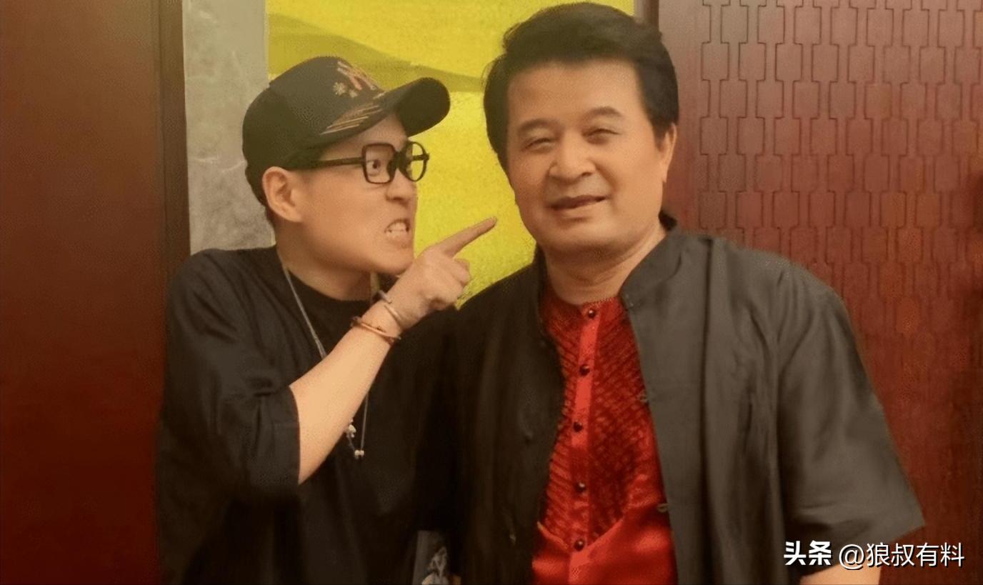 毕福剑变卖字画800元被质疑_毕福剑饭局视频资源_毕福剑消失8年后现身香港小剧场