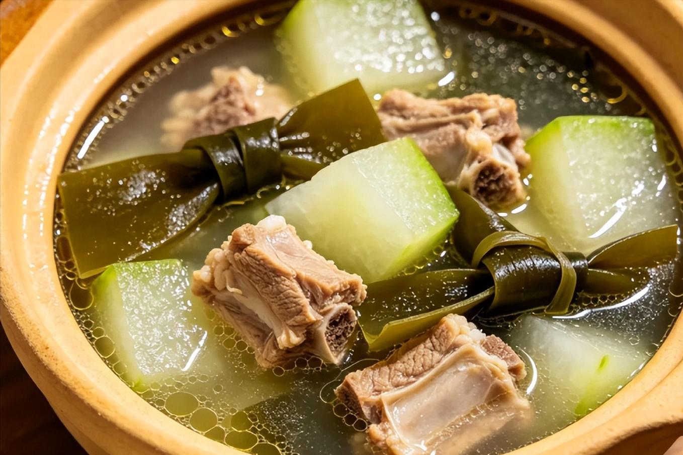 菠菜鸡蛋汤做法_春季清淡汤饮_春天女性喝什么汤好