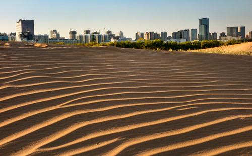 毛乌素沙地治理_石峁遗址历史变迁_内蒙古生态恶化