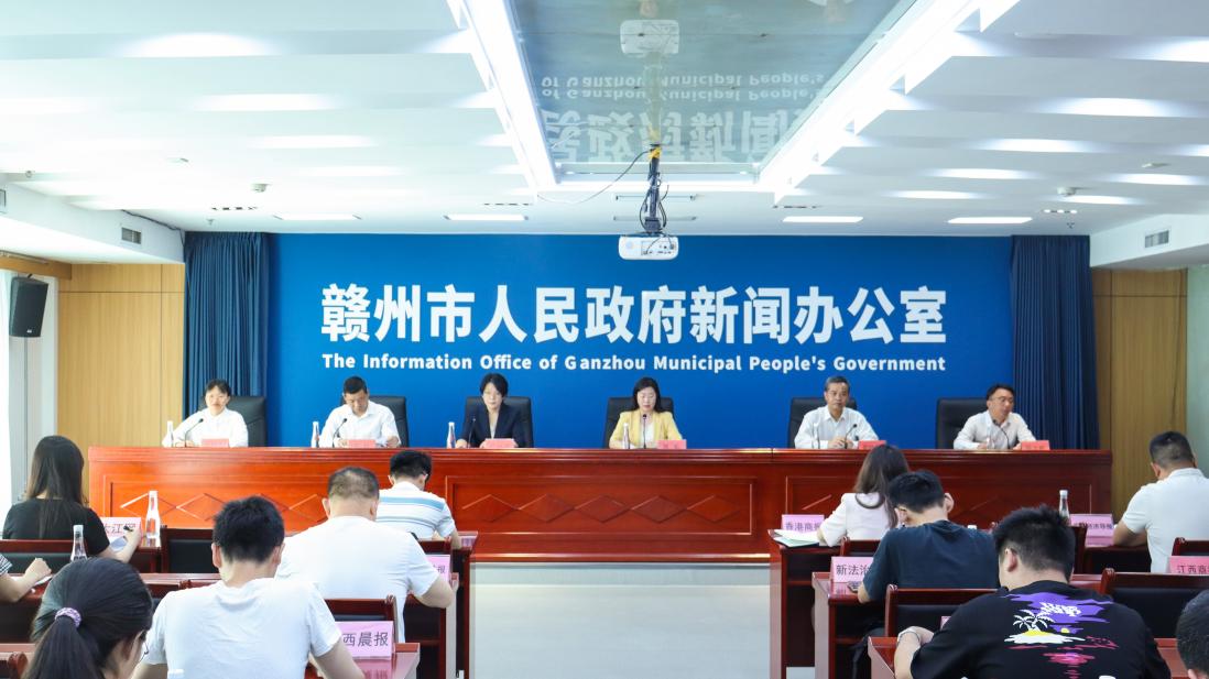 e81f9a76e35ac54e73495ec644f9385d 拷贝