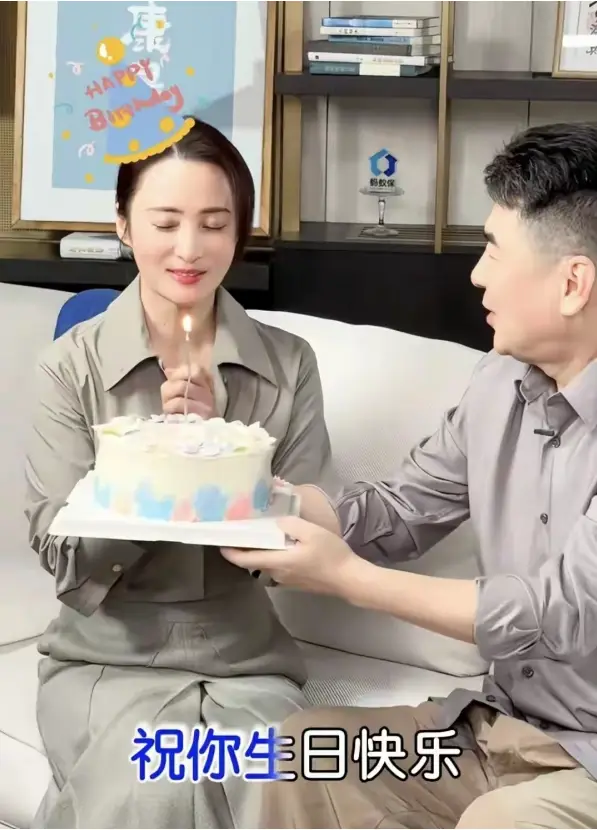 陈建斌蒋勤勤婚礼_蒋勤勤陈建斌浪漫互动_蒋勤勤50岁生日陈建斌宠溺