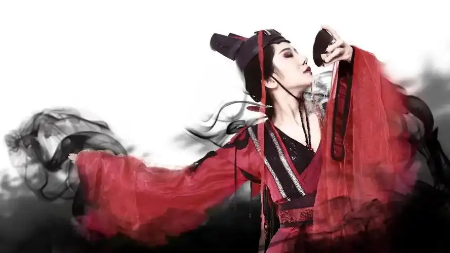 东方不败 传奇故事 _ 杨莲亭 东方不败 爱情故事 _东方不败和杨莲亭