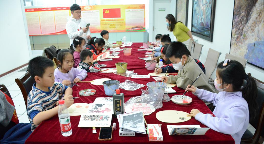 威海市美术馆公益美术培训_威海美术培训_威海市美术馆展览活动