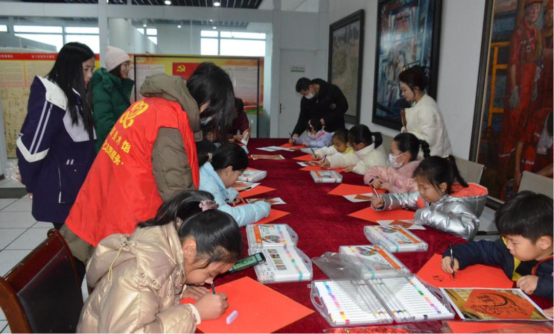 威海市美术馆展览活动_威海市美术馆公益美术培训_威海美术培训