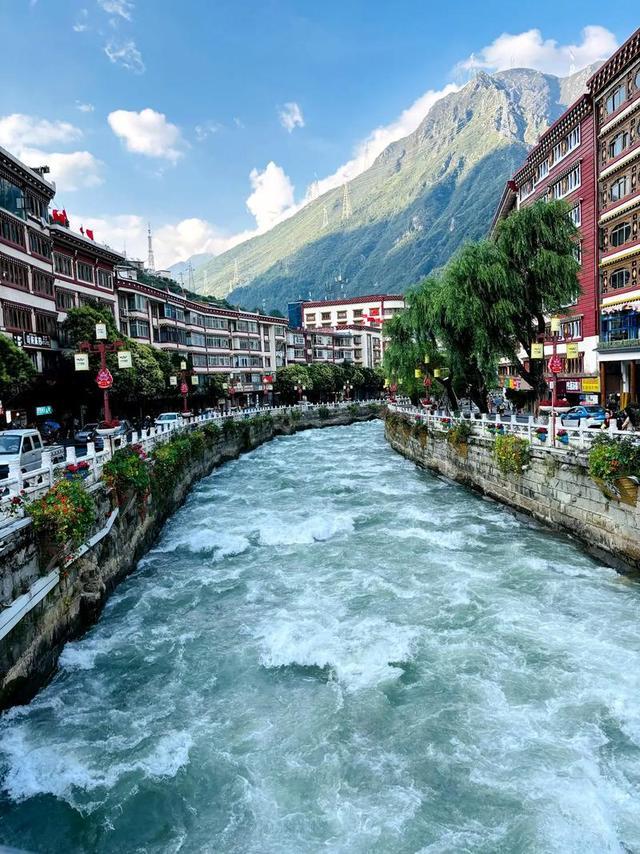 中国西部旅游美景_如何拍摄国内旅游美景照片_中国美景排名