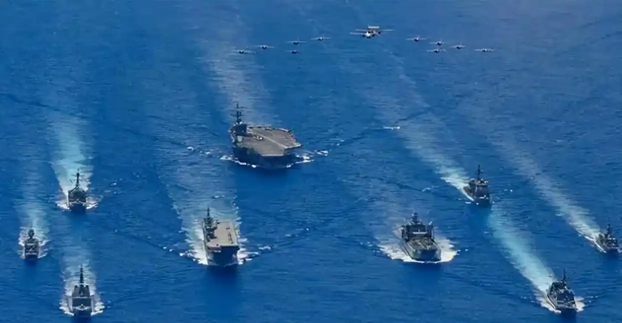 美军航母东海行意图分析_里根号航母参观_里根号航母访问韩国原因