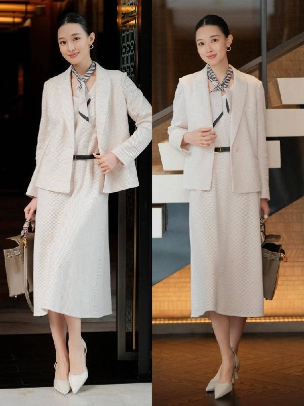 灰色连衣裙搭配_梨形身材伞裙搭配_半裙穿搭