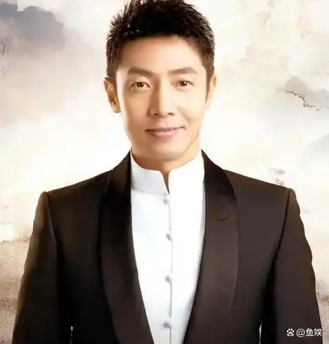 撒贝宁龙凤胎孩子_撒贝宁老婆图片大全_撒贝宁全家福