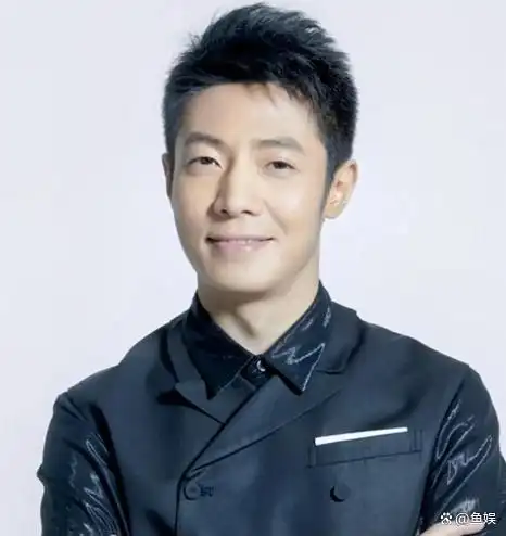 撒贝宁老婆图片大全_撒贝宁全家福_撒贝宁龙凤胎孩子