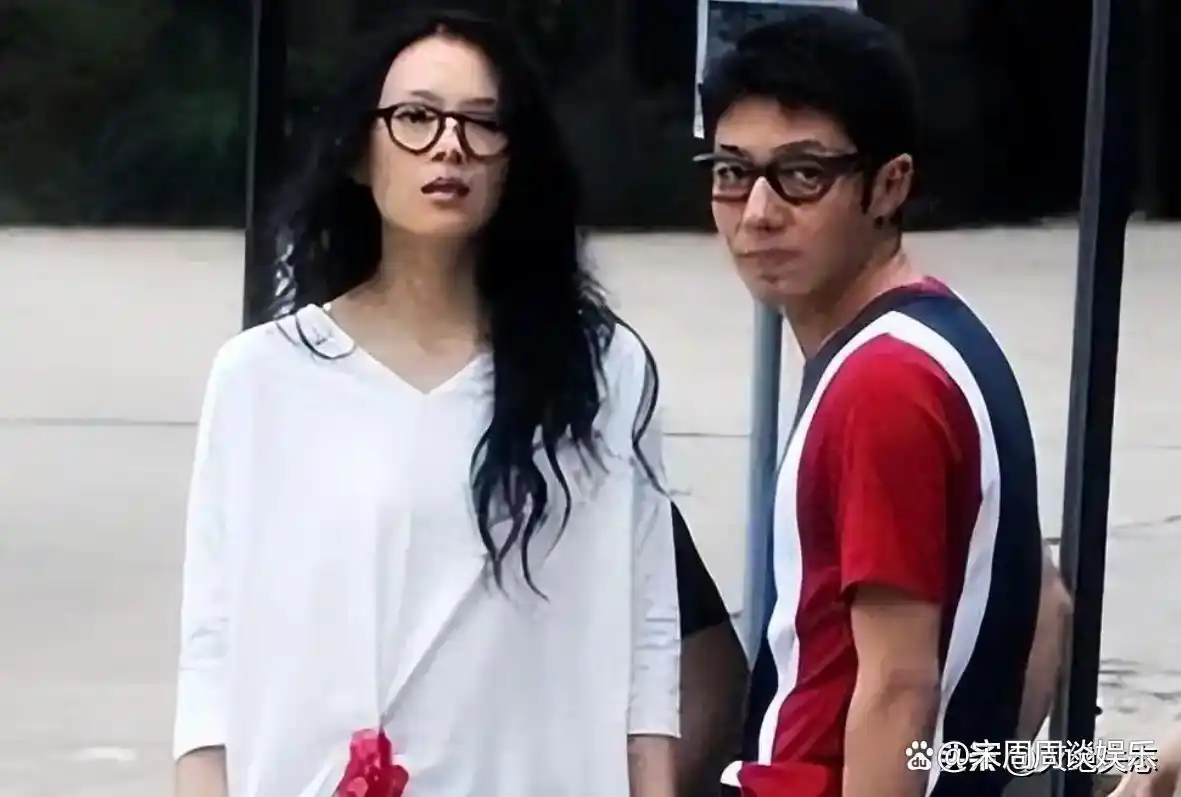 撒贝宁老婆图片大全_撒贝宁前女友经历_撒贝宁家庭生活