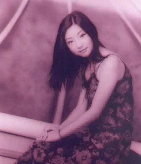 撒贝宁老婆图片大全_撒贝宁妻子机场_撒贝宁个人魅力分析