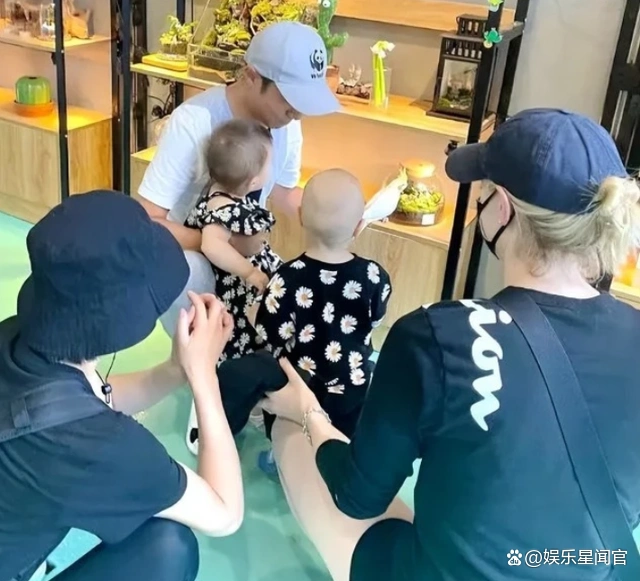 撒贝宁妹妹撒贝娜个人资料_撒贝宁老婆图片大全_撒贝宁妻子李白过年武汉