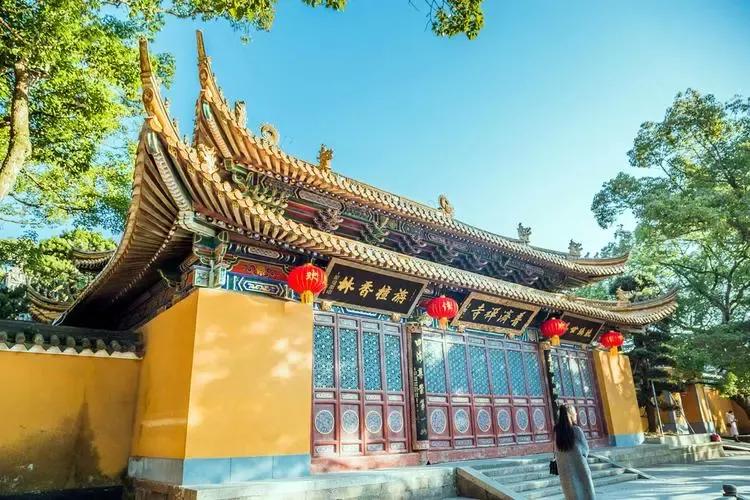 普陀山著名寺庙_普陀山旅游攻略_南京去浙江普陀山旅游