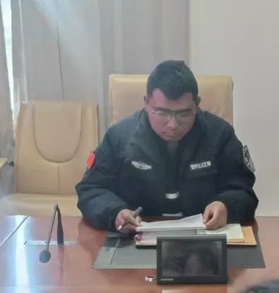 色达县人民法院青年干警座谈会_徐家雄院长讲话精神解读_色达县人民法院