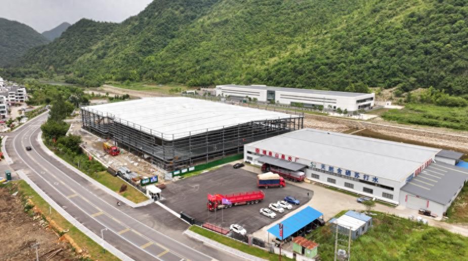 石台县硒泉产业发展_安徽檀泉硒饮品有限公司生产_安徽石台生态游