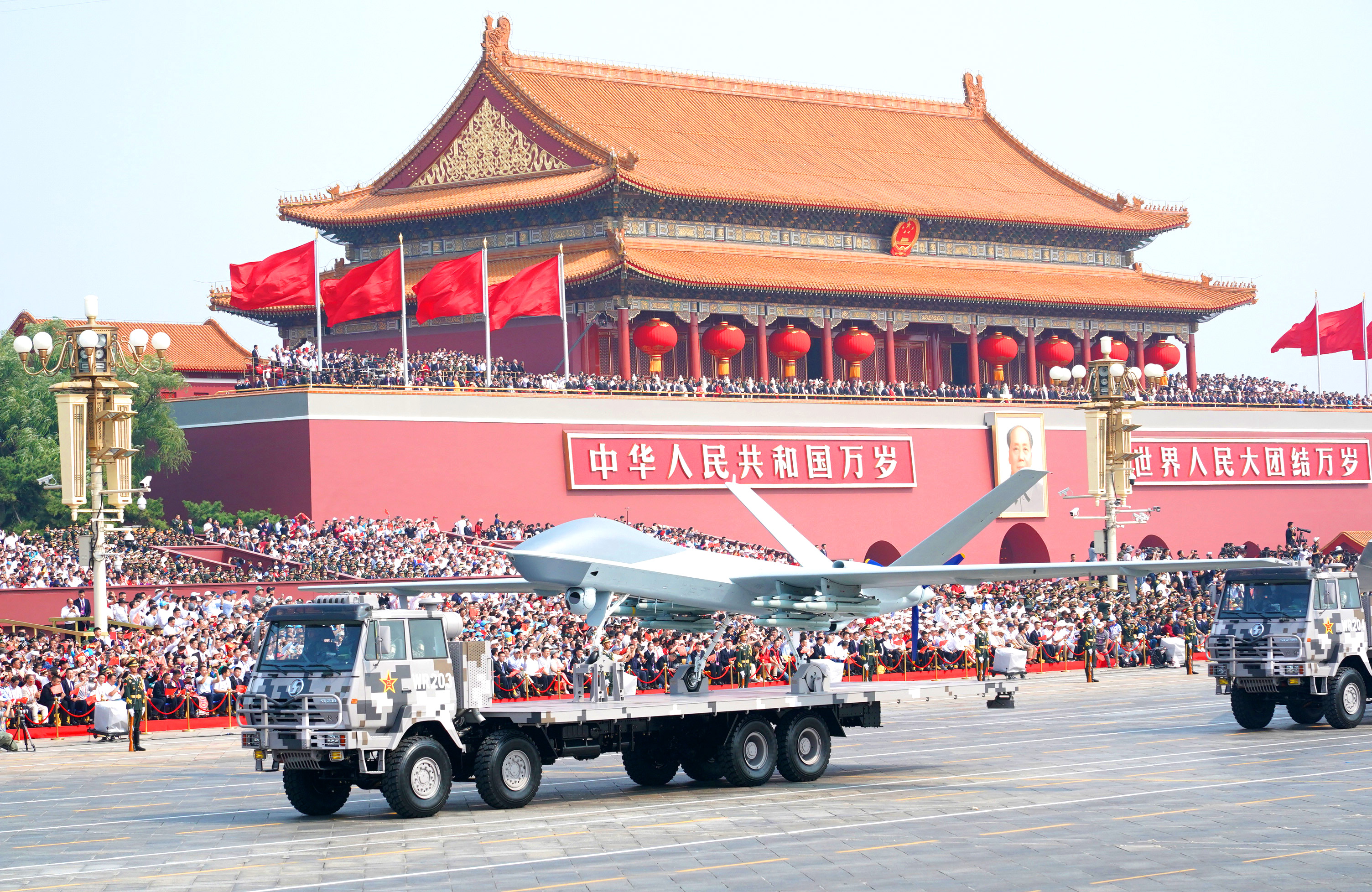 建军90周年阅兵图片_2025年国庆阅兵 新武器装备 无人作战方队