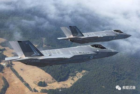 歼十一战斗机是中国造的吗？_歼20单价分析_JF20中型隐身战斗机