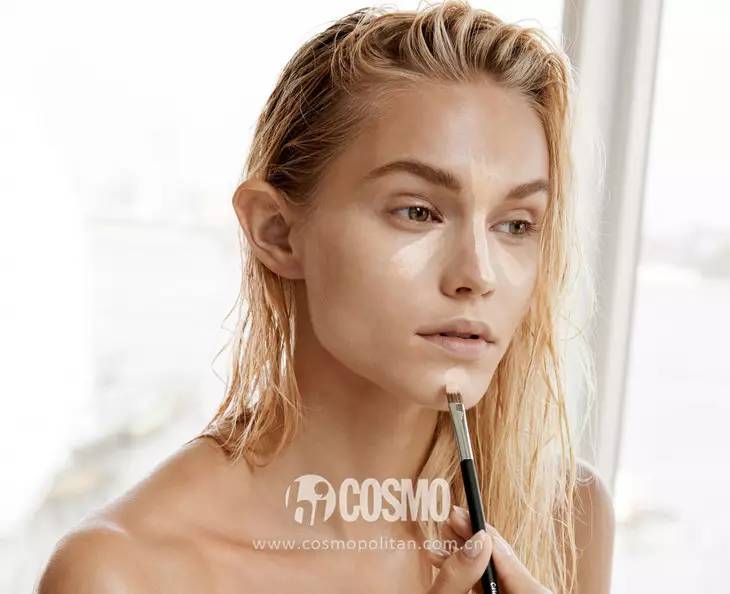 气垫bb优点缺点_气垫bb使用技巧_兰芝银色气垫