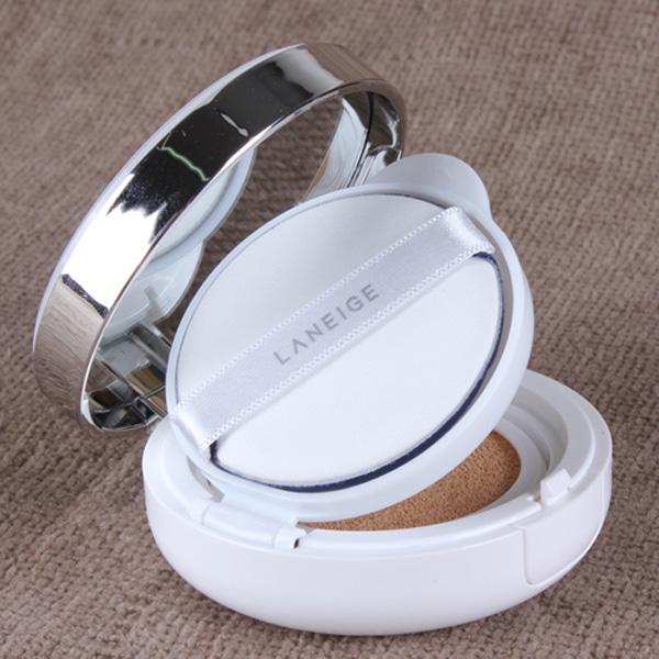 L’OrealParis奇焕光采水光隔离轻垫霜_Dior雪晶灵光感气垫粉饼_兰芝银色气垫