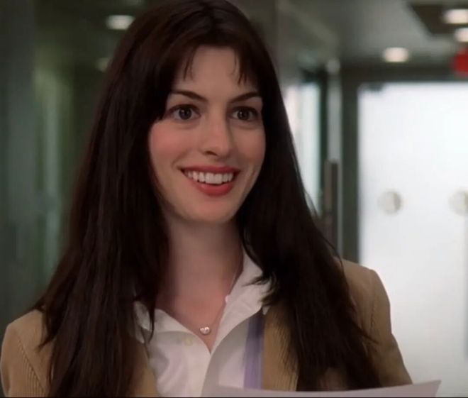 穿普拉达的女王2 安妮海瑟薇 梅丽尔斯特里普_穿普拉达的女王2 上海首映 本土品牌合作_穿普拉达的 免费观看