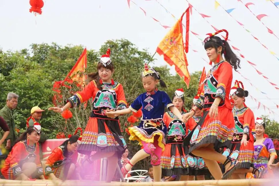 畲族历史渊源_畲族的文化_畲族与瑶族关系