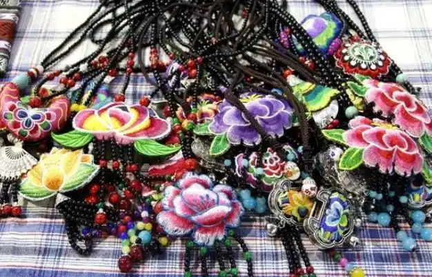 畲族的文化_畲族起源历史_畲族山哈自称