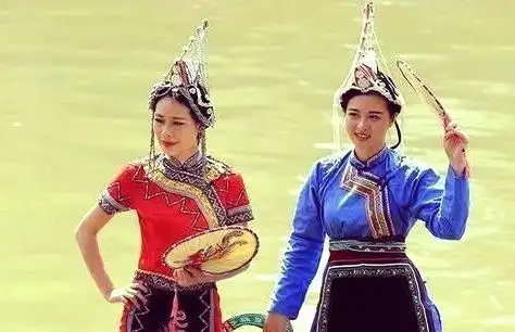 畲族起源与凤凰装_畲族的文化_畲族服饰特色与非遗文化