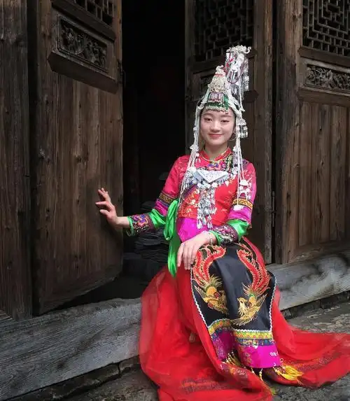 畲族的文化_畲族年庆祝活动_畲族分布省份