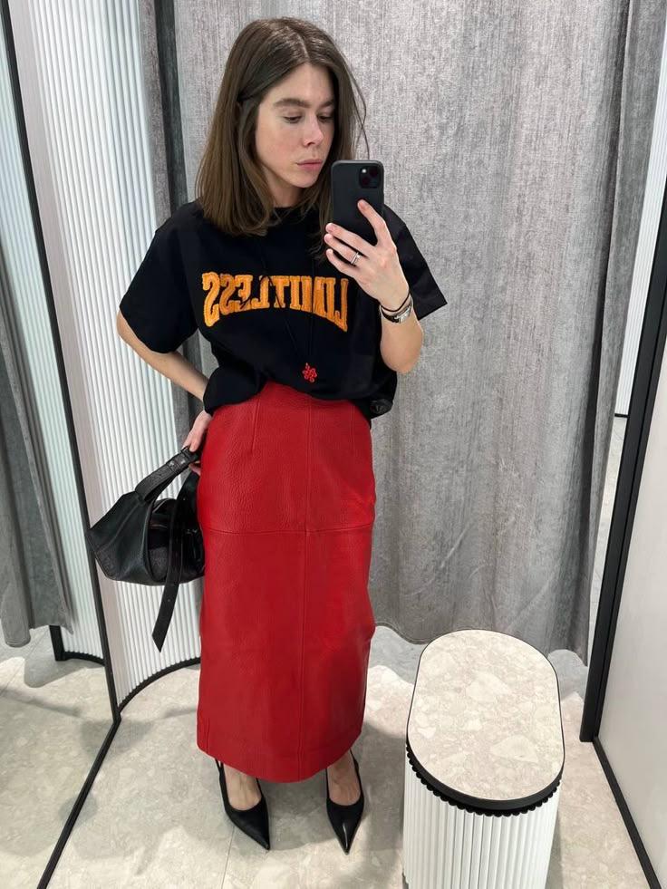 红色针织衫搭配_冬季红色大衣搭配图片_春天穿红色