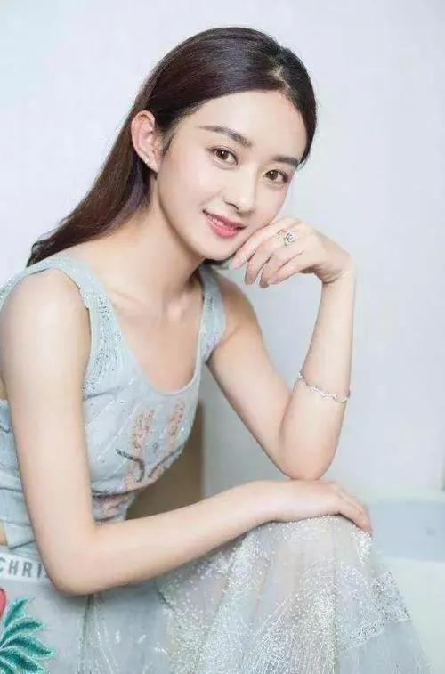 赵丽颖早年经历_赵丽颖家庭资料_赵丽颖中专毕业经历