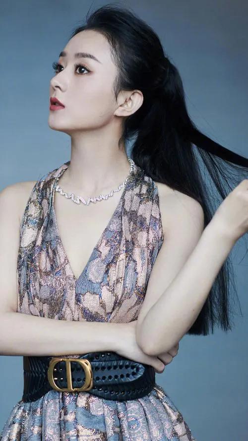 赵丽颖早年经历_赵丽颖中专毕业经历_赵丽颖家庭资料