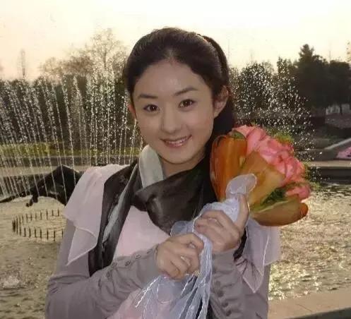 赵丽颖家庭资料_赵丽颖中专毕业经历_赵丽颖早年经历