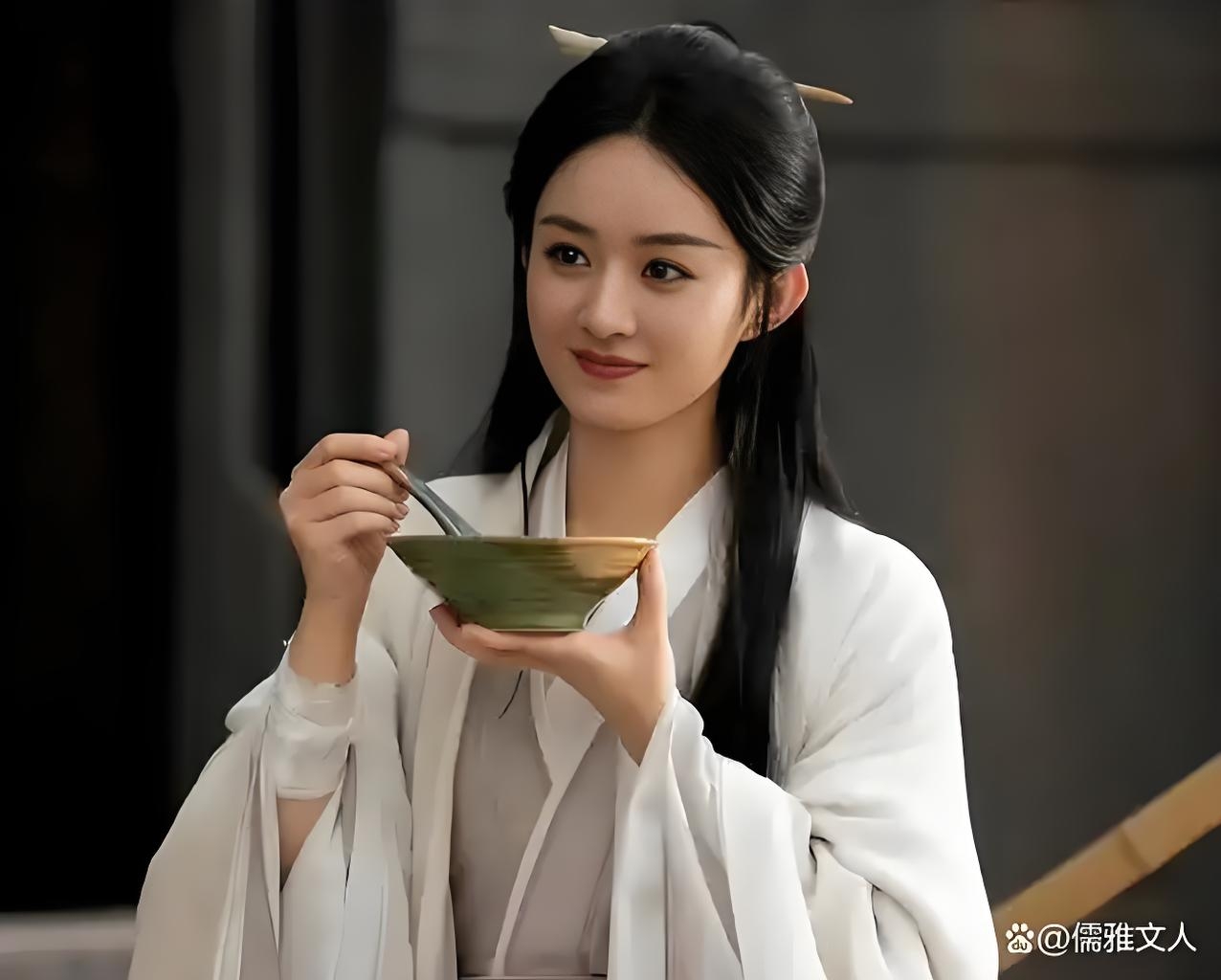 赵丽颖无背景逆袭成影后经历_赵丽颖从农村到影后的奋斗历程_赵丽颖家庭资料