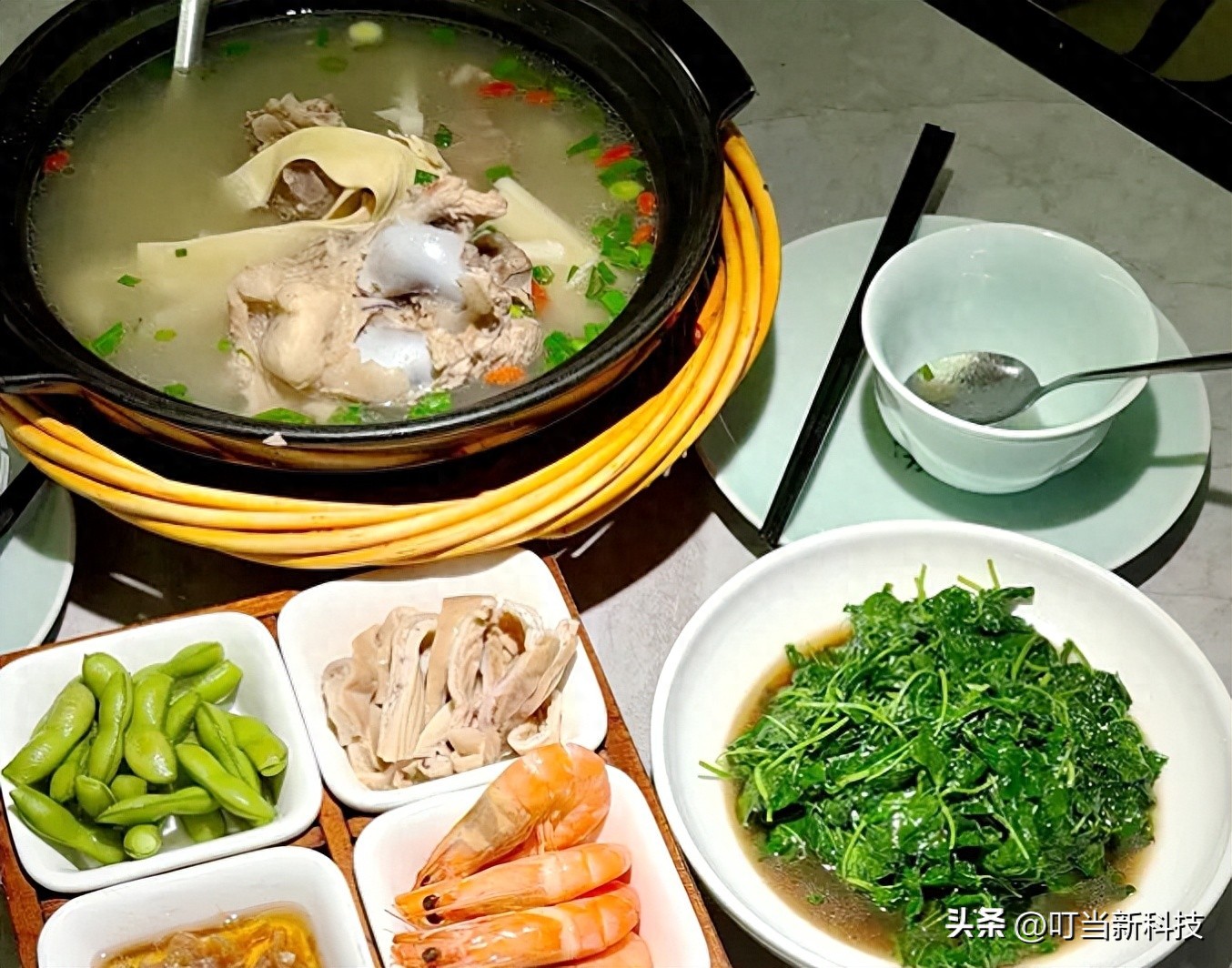 无锡老巷子美食_无锡隐藏美食店铺_无锡阳春巷美食